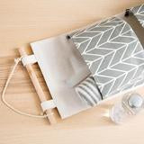 3 Grids Wall Hanging Storage Bag Organizer